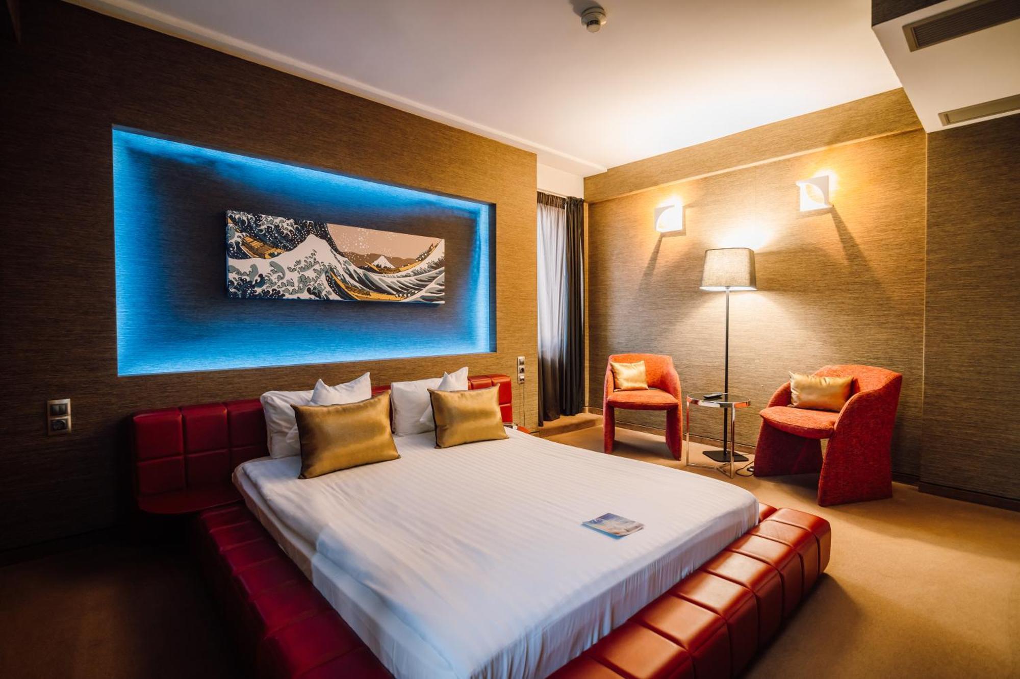 Plaza V Executive Hotel Targu Mures Exterior photo